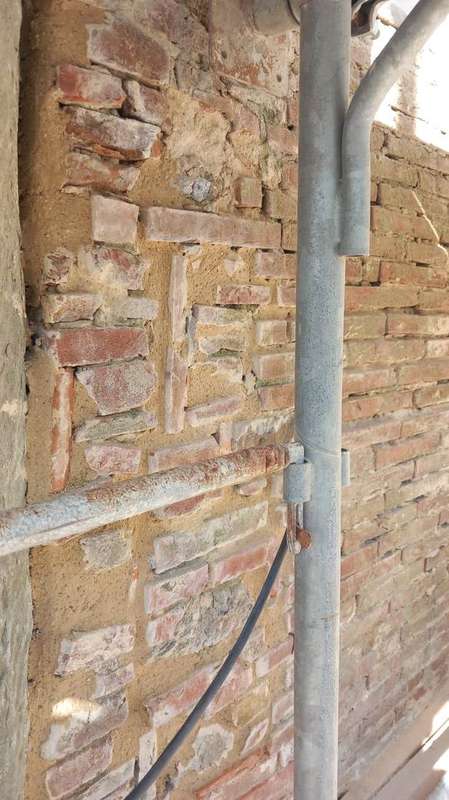 Ponteggi e cantiere