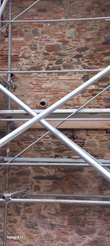 Ponteggi e cantiere