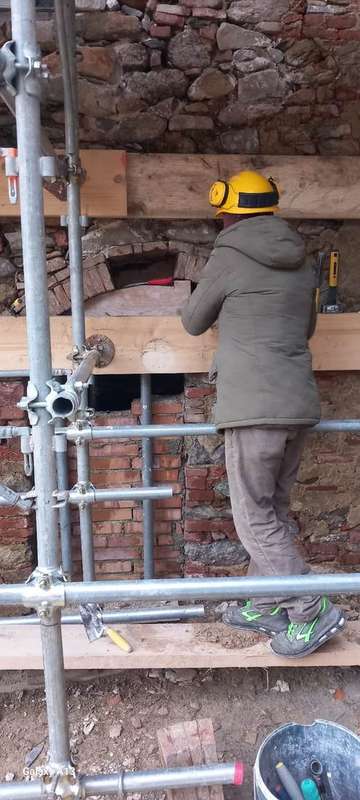 Squadra al lavoro