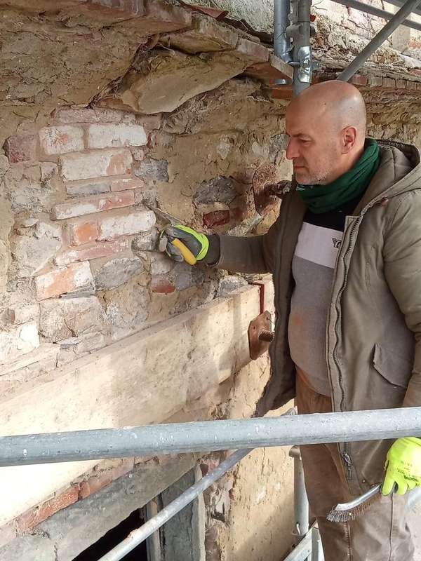 Squadra al lavoro